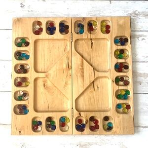 Wooden Mancala Game 4 Person Real Wood Toys & 100 Beads Excellent Condition